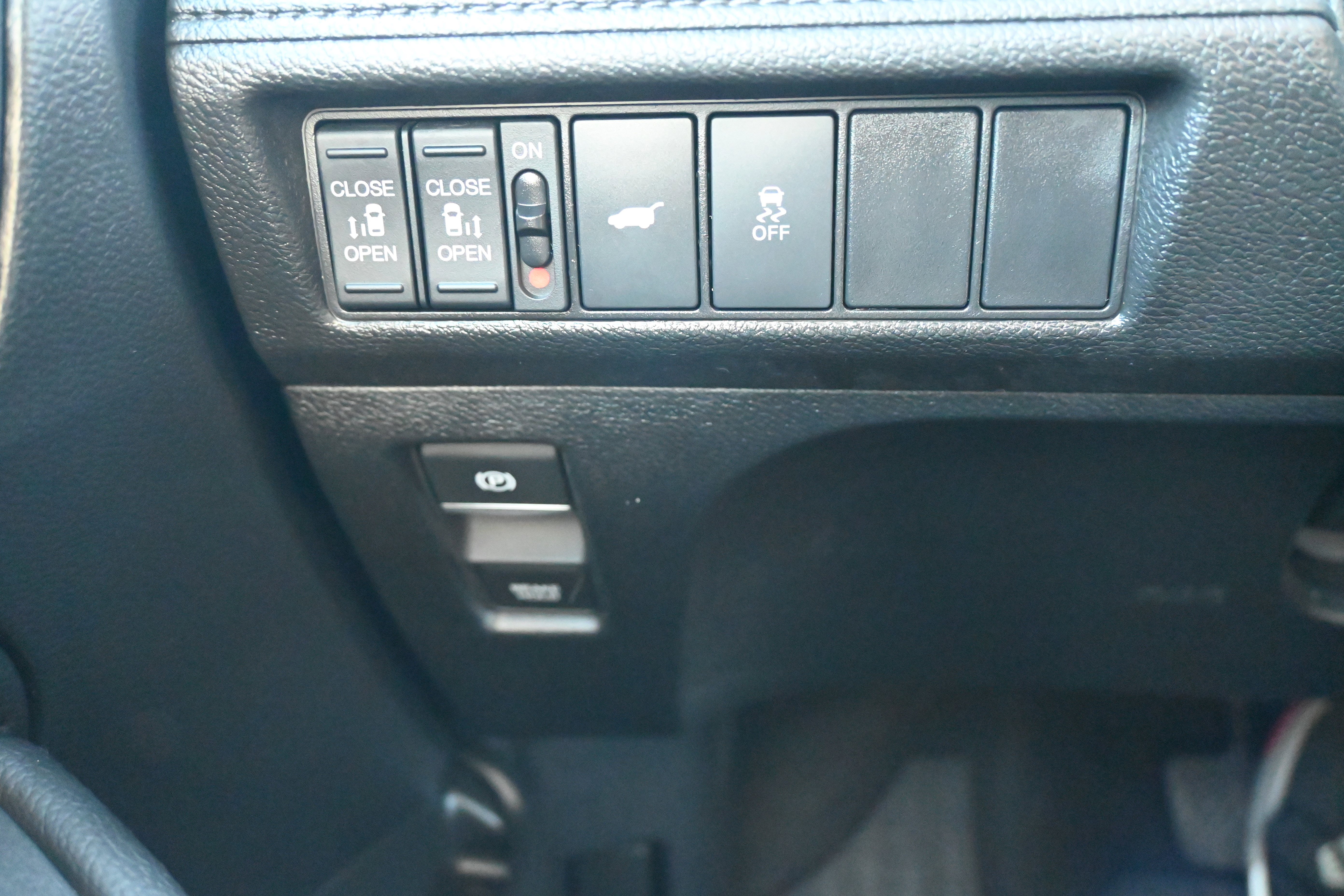 Used 2025 Honda Odyssey EX-L image 28