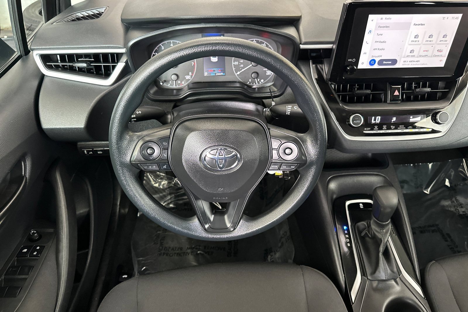 Used 2025 Toyota Corolla LE FWD image 16