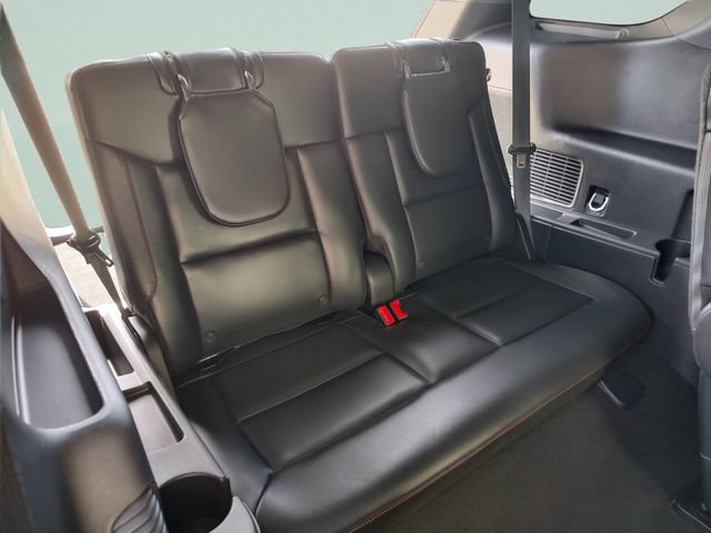 Used 2025 Ford Explorer ST AWD/4WD image 33