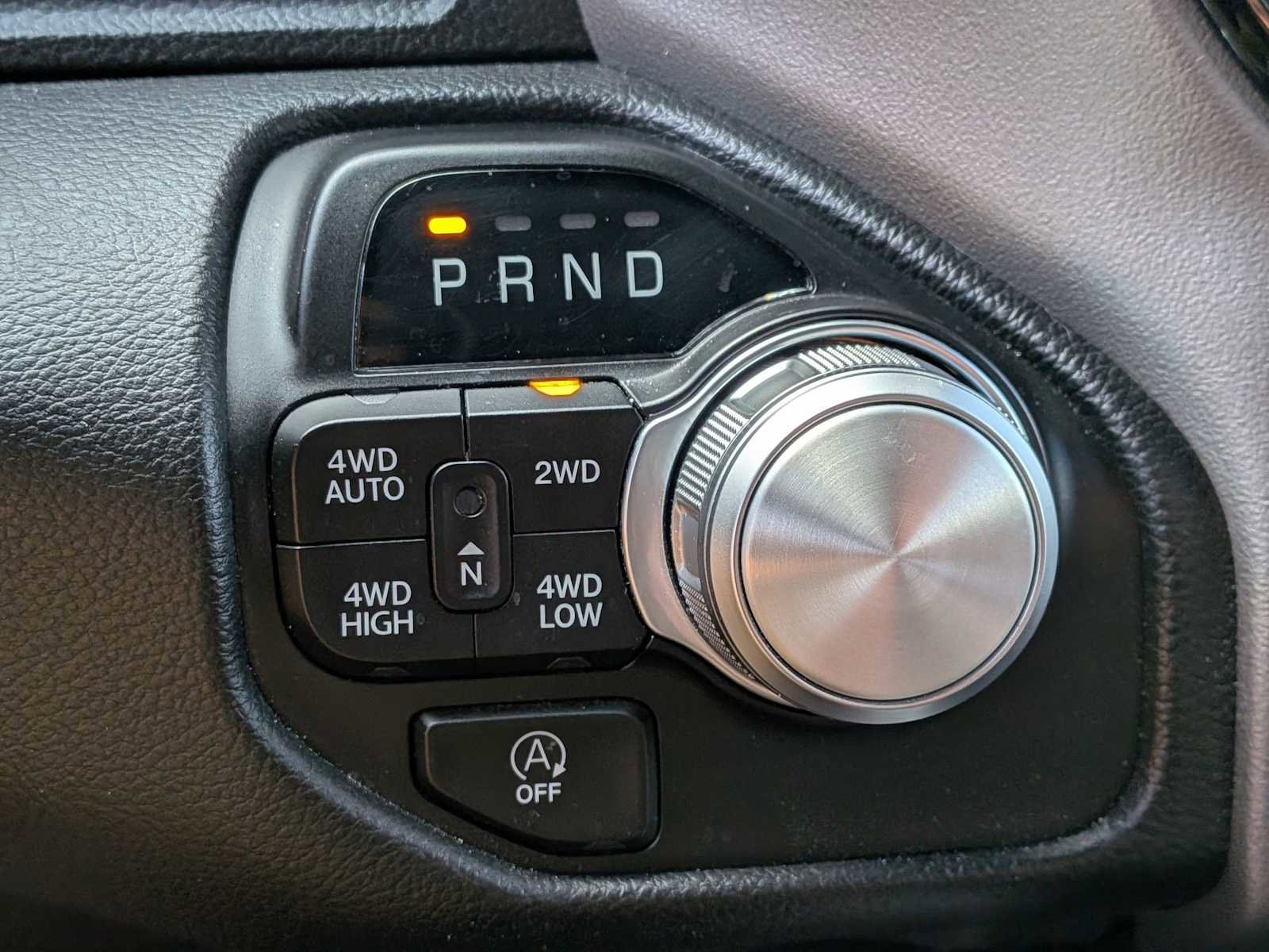 Used 2023 RAM 1500 Laramie AWD/4WD image 28