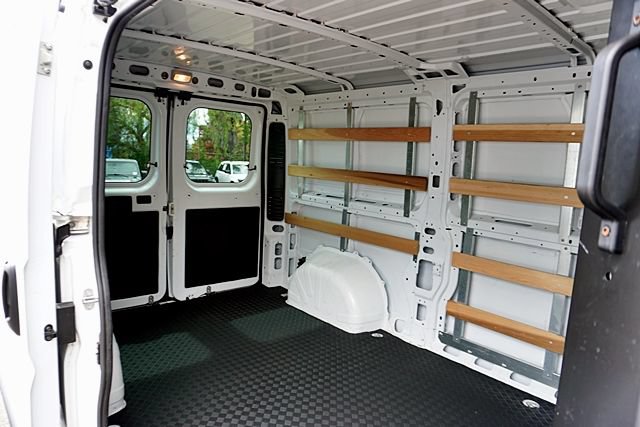 Used 2025 RAM ProMaster 2500 w/ U-Haul Equipment Group FWD image 16