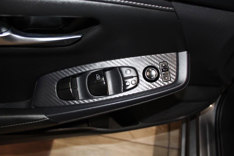 Used 2024 Nissan Sentra SV image 25