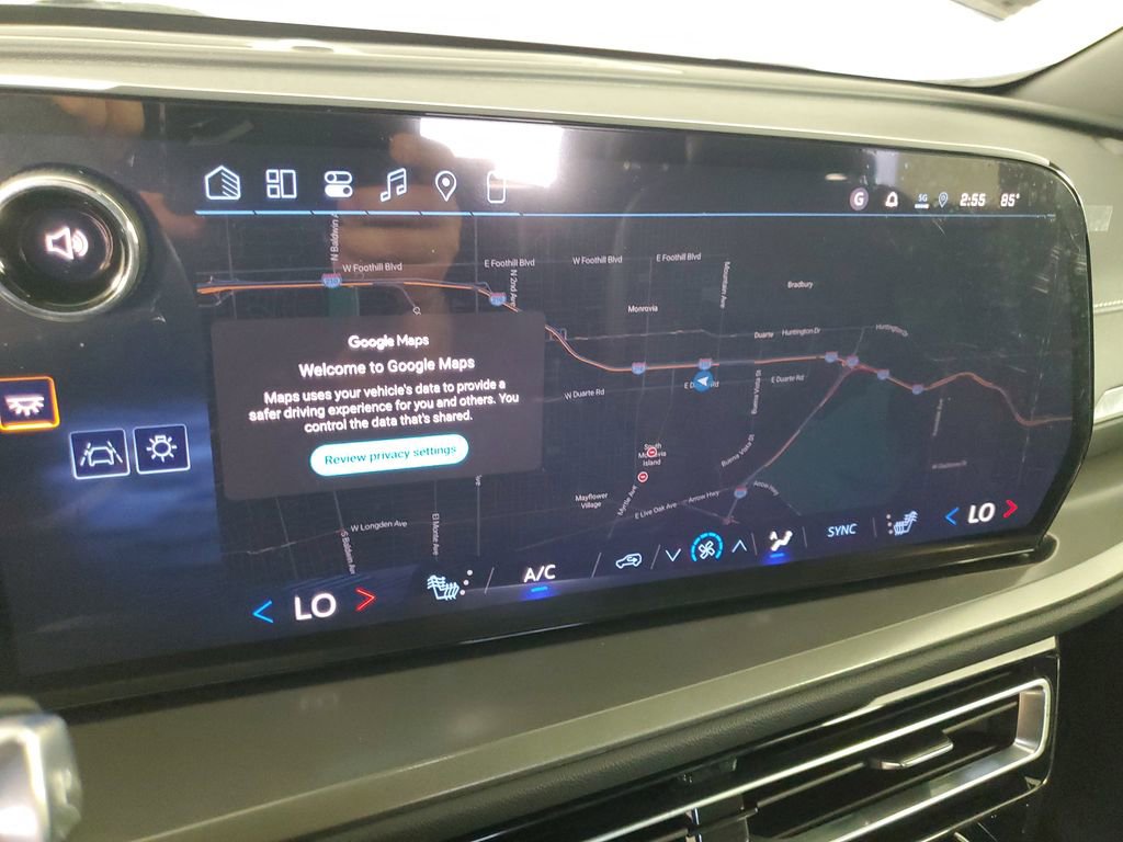 Used 2026 Chevrolet Traverse LT w/ Driver Confidence Package image 20