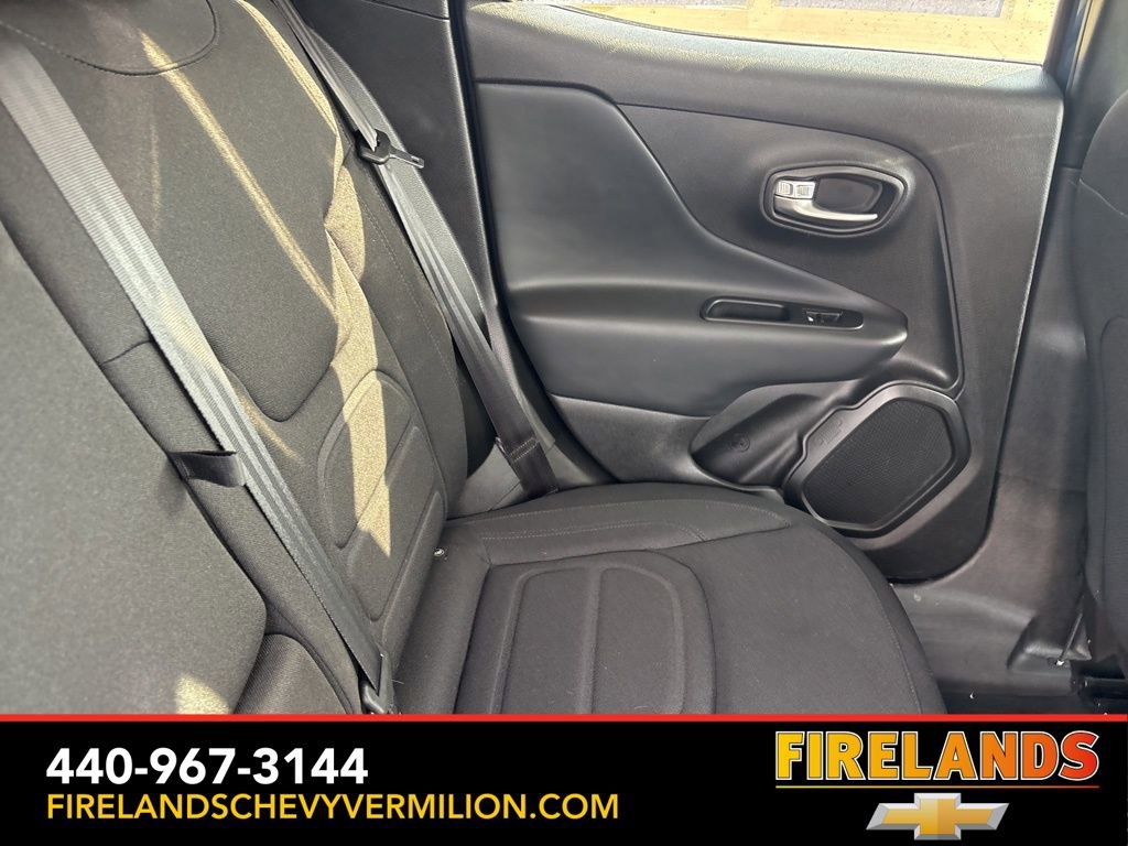 Used 2022 Jeep Renegade Latitude w/ Convenience Group image 36