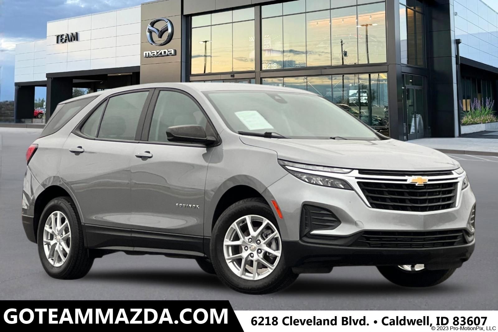 Used 2024 Chevrolet Equinox LS image 1