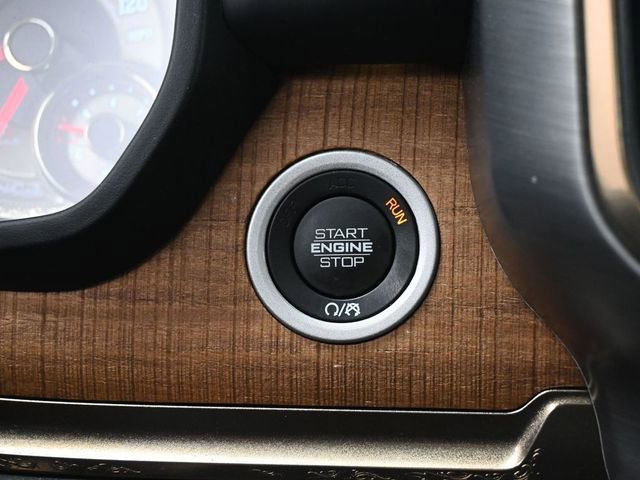 Used 2022 RAM 1500 Limited w/ Body Color Bumper Group image 26