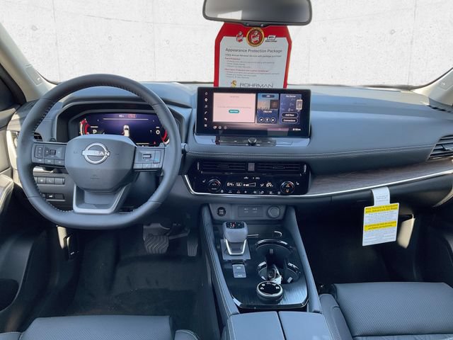 New 2026 Nissan Rogue Platinum w/ Platinum Premium Package AWD/4WD image 14