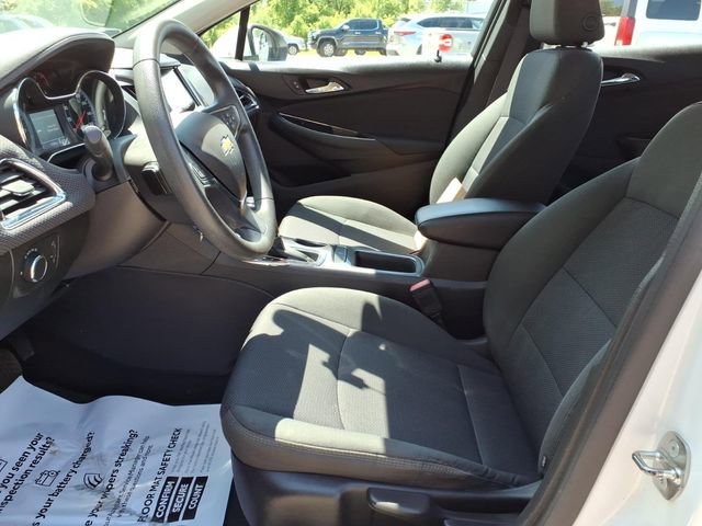 Used 2016 Chevrolet Cruze LT FWD image 16
