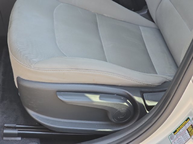 Used 2018 Hyundai Elantra SEL FWD image 31