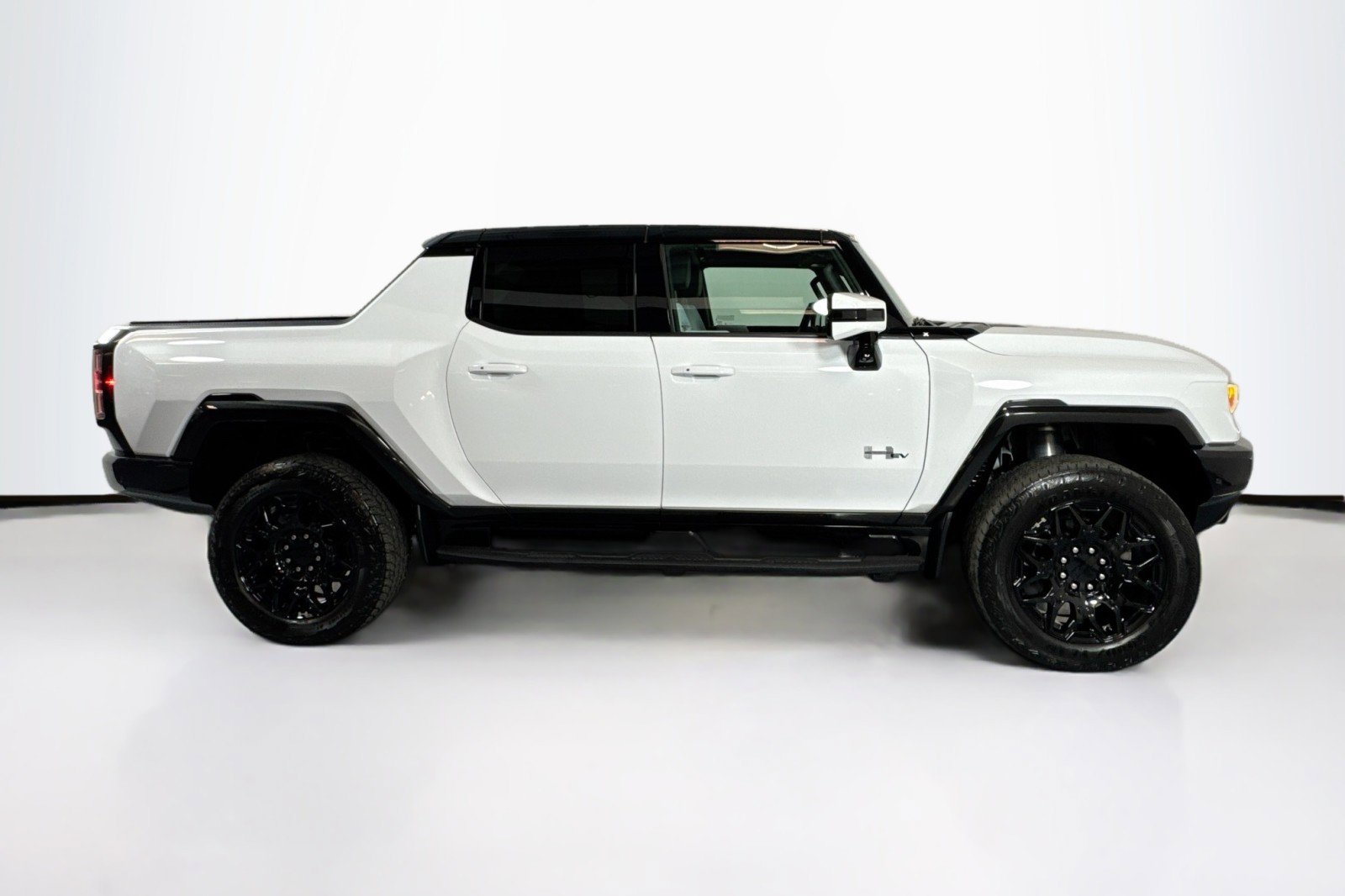 Used 2024 GMC Hummer EV 2X image 4