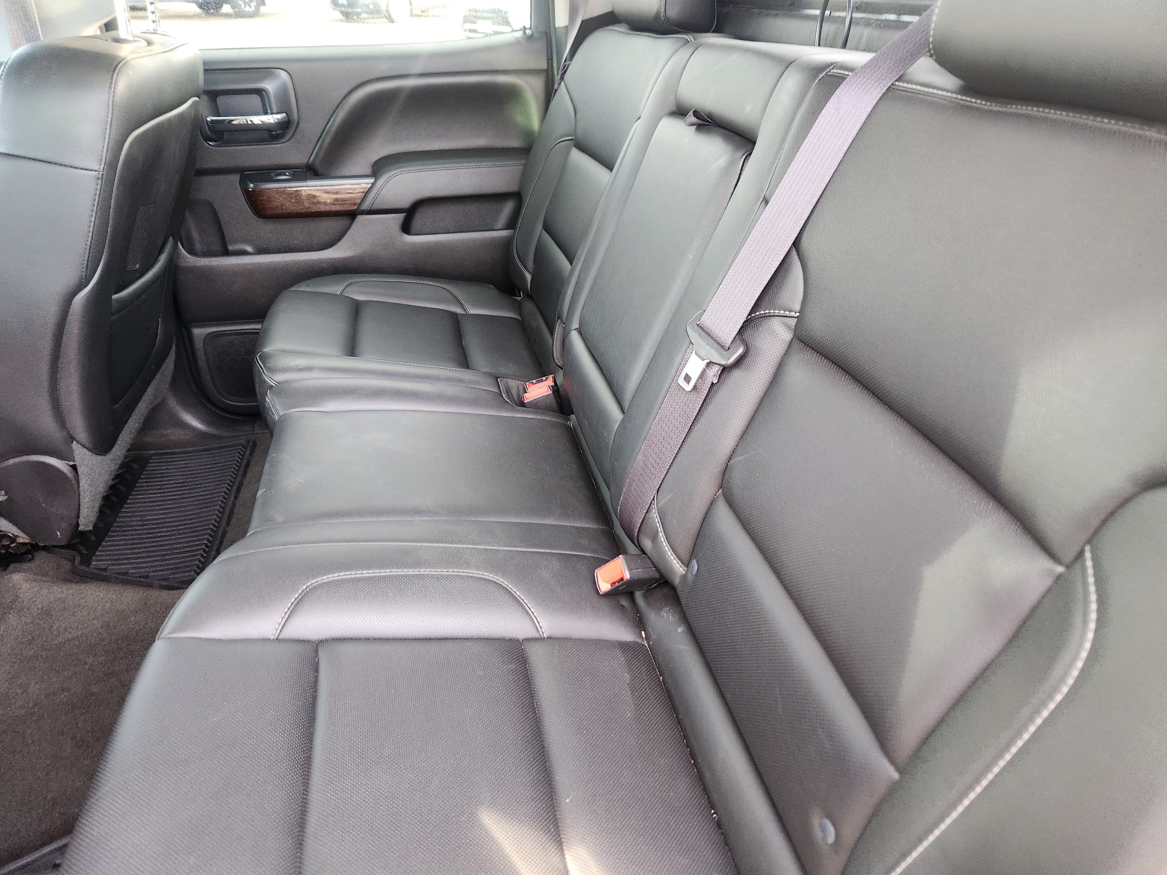 Used 2015 GMC Sierra 1500 SLT w/ SLT Crew Cab Value Package AWD/4WD image 18
