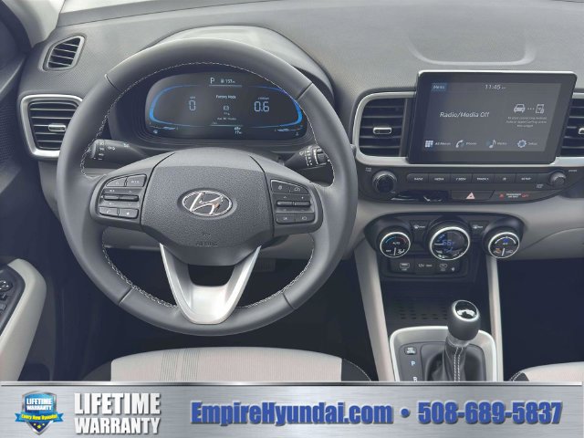 New 2026 Hyundai Venue SEL FWD image 17
