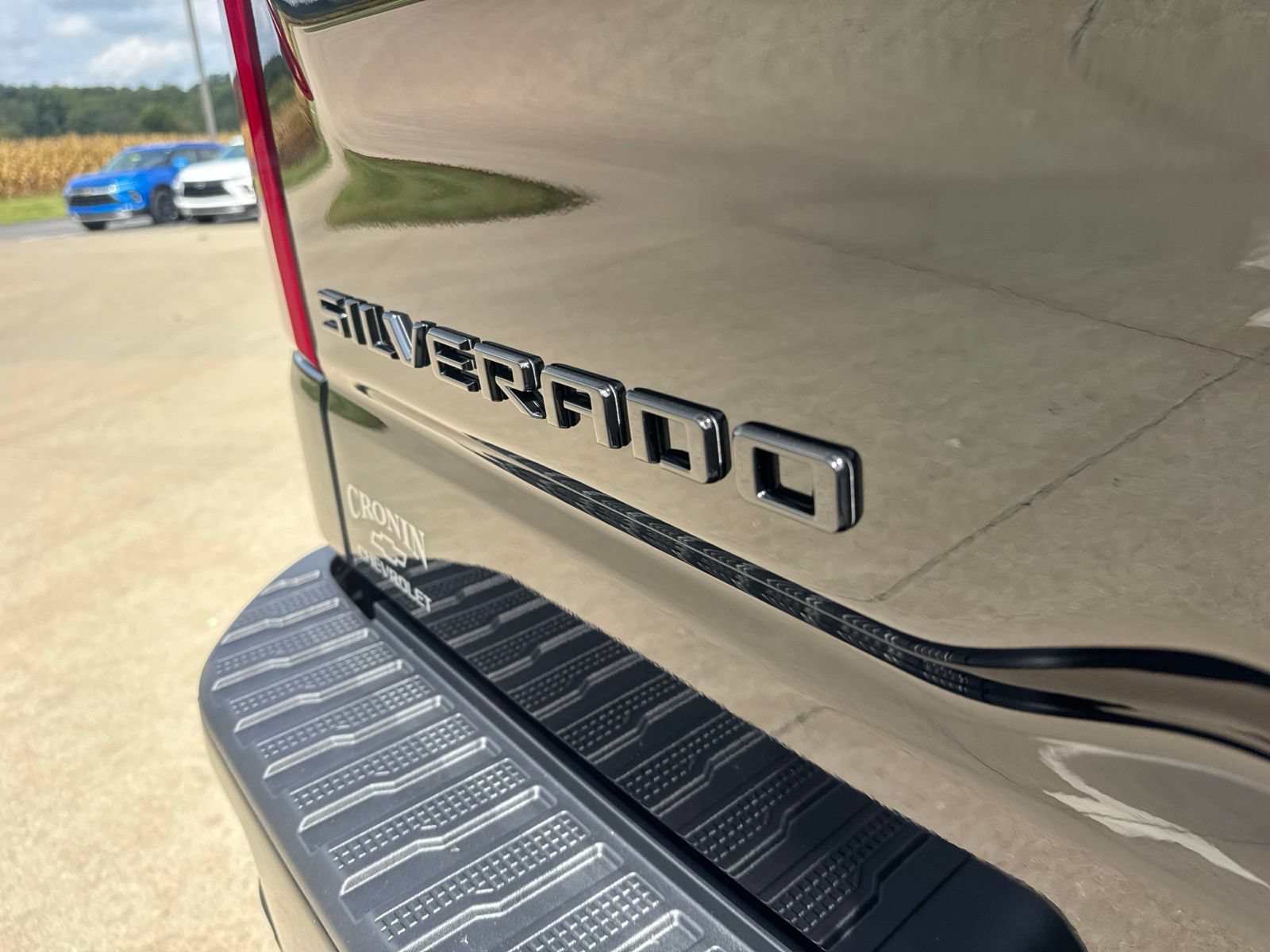 New 2026 Chevrolet Silverado 1500 Custom Trail Boss w/ Dark Appearance Package AWD/4WD image 8