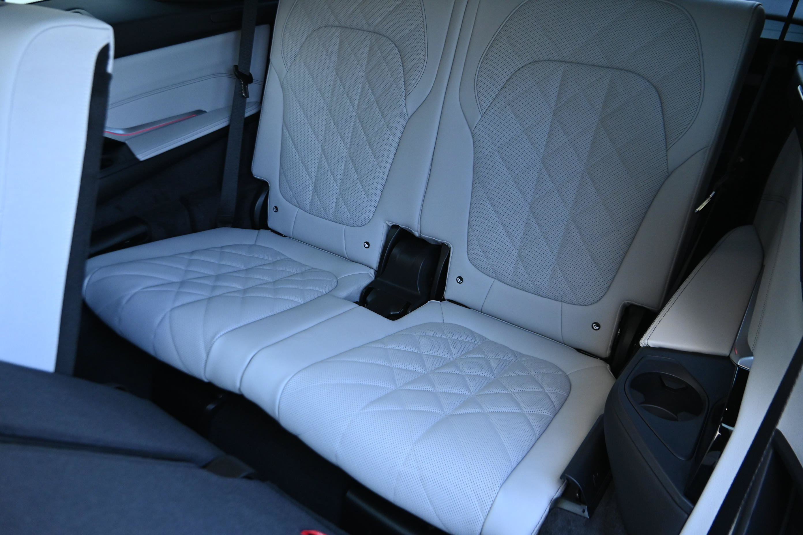 Used 2026 BMW X7 M60i AWD/4WD image 11