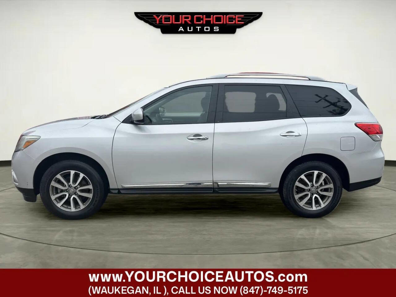 Used 2013 Nissan Pathfinder SL AWD/4WD image 2