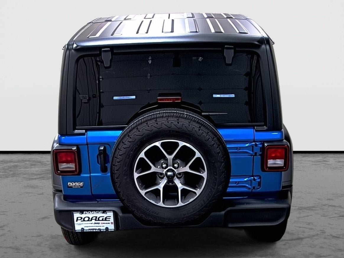 Used 2024 Jeep Wrangler Sport AWD/4WD image 3
