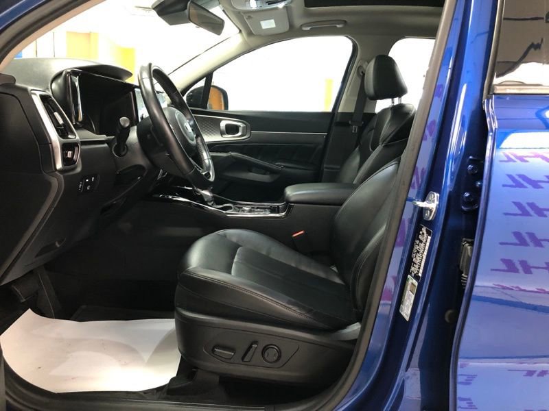 Certified 2021 Kia Sorento SX image 19