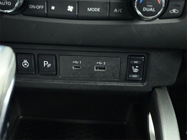 Used 2024 Nissan Frontier SV w/ SV Convenience Package image 31