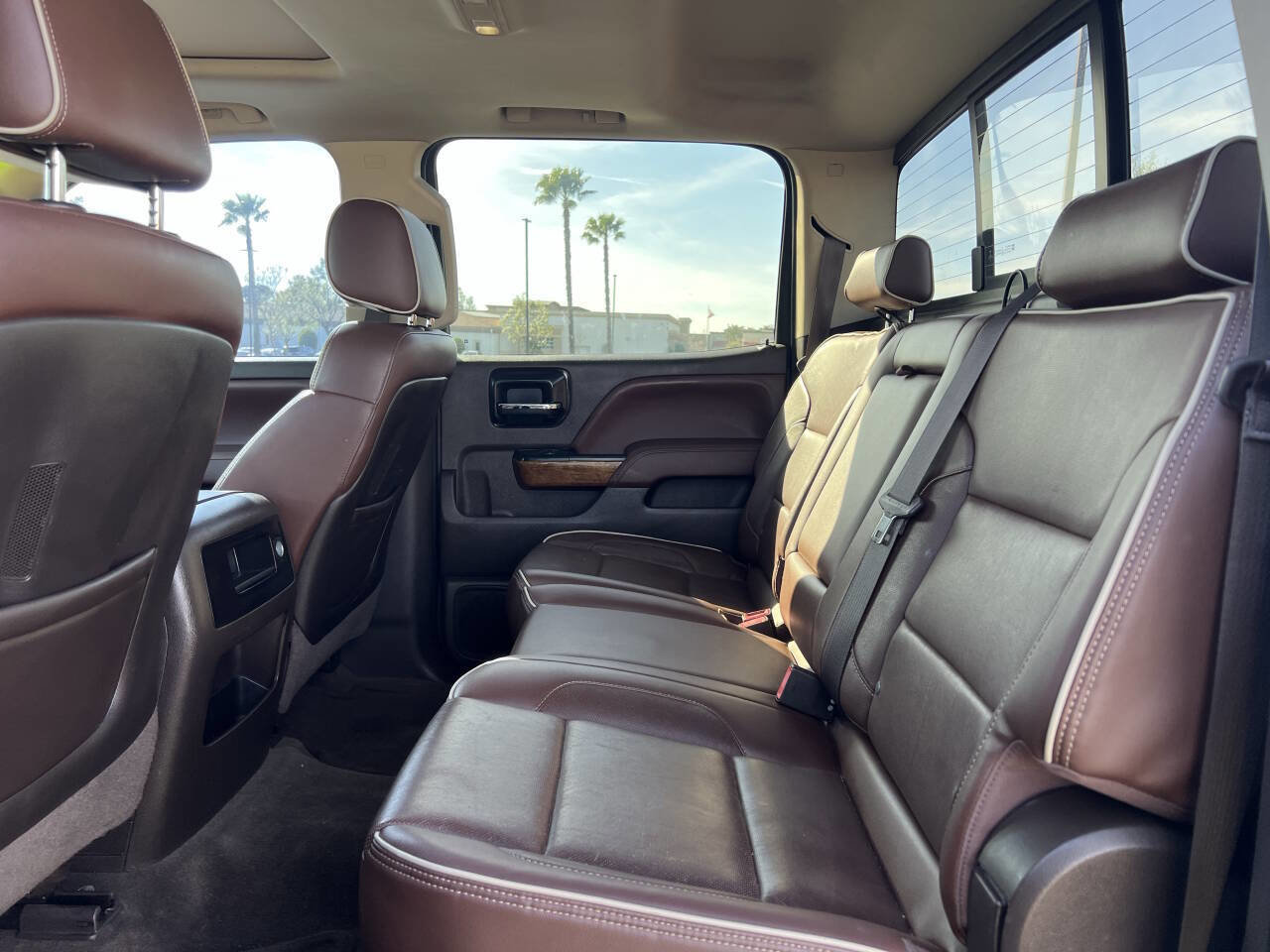 Used 2014 Chevrolet Silverado 1500 High Country w/ High Country Premium Package image 31