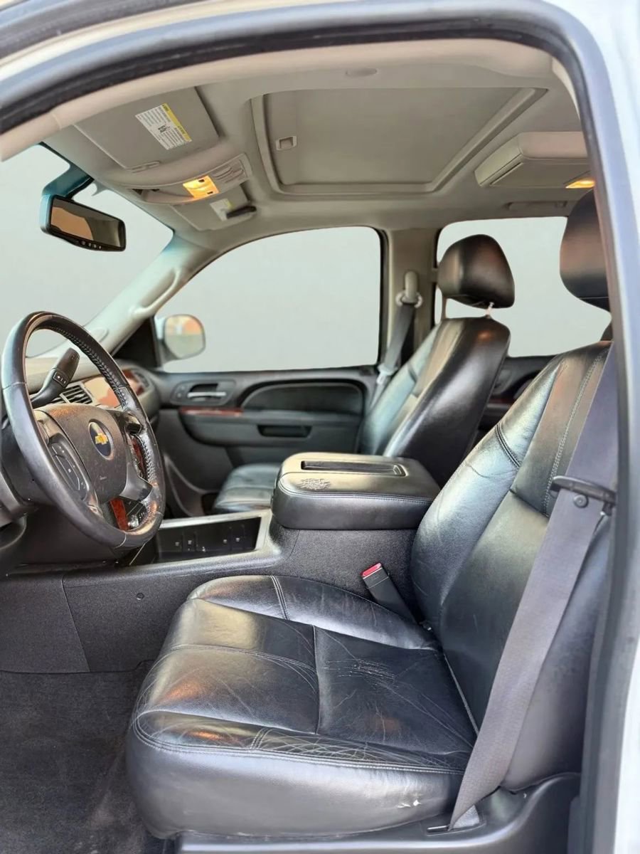 Used 2011 Chevrolet Silverado 1500 LTZ w/ LTZ Plus Package RWD image 29