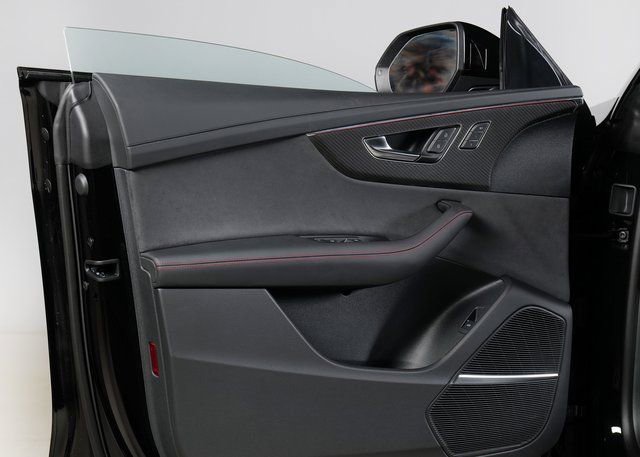 New 2026 Audi SQ8 Prestige image 27