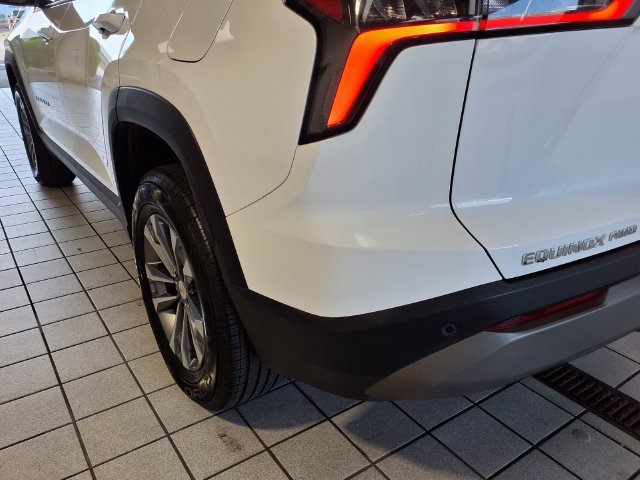 Used 2026 Chevrolet Equinox LT AWD/4WD image 23