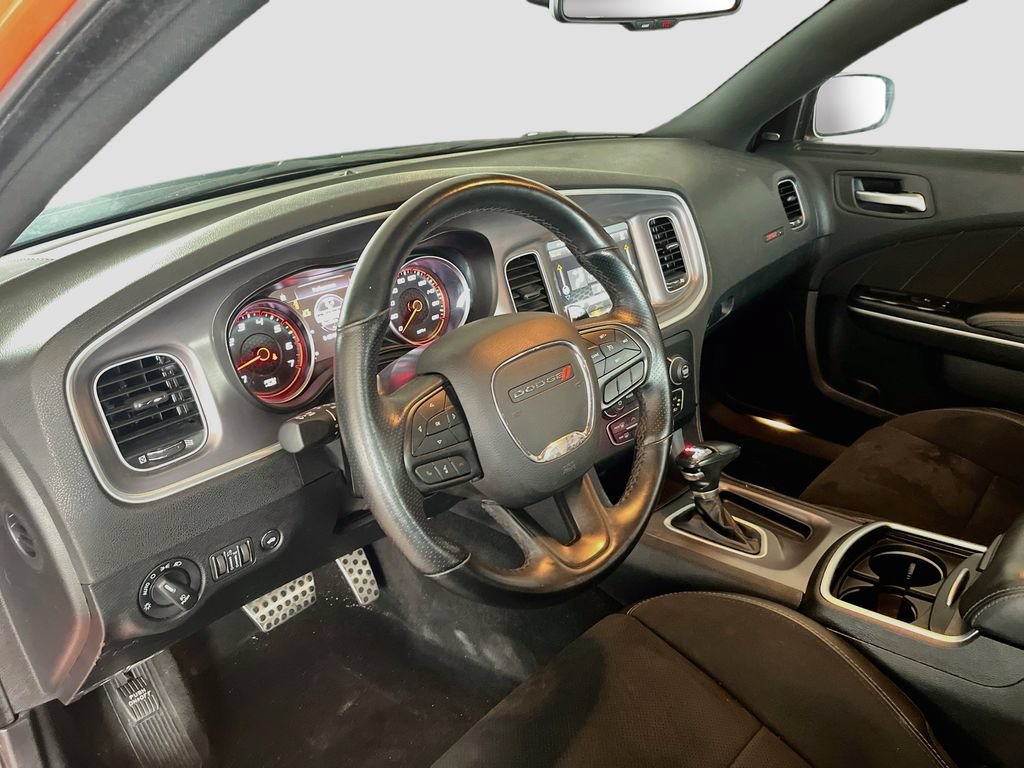 Used 2022 Dodge Charger Scat Pack RWD image 9