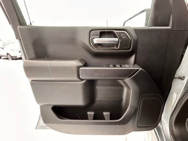 Used 2025 Chevrolet Silverado 1500 Custom image 33