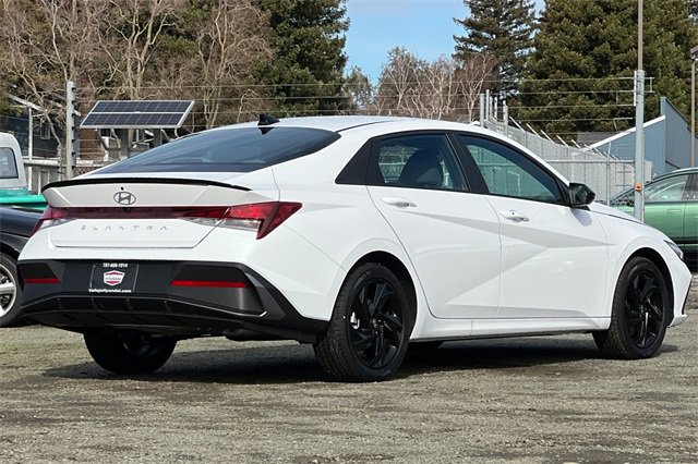 New 2026 Hyundai Elantra Sport image 6