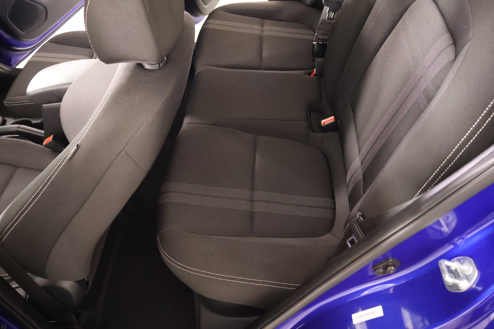 Used 2025 Hyundai Venue SEL FWD image 11