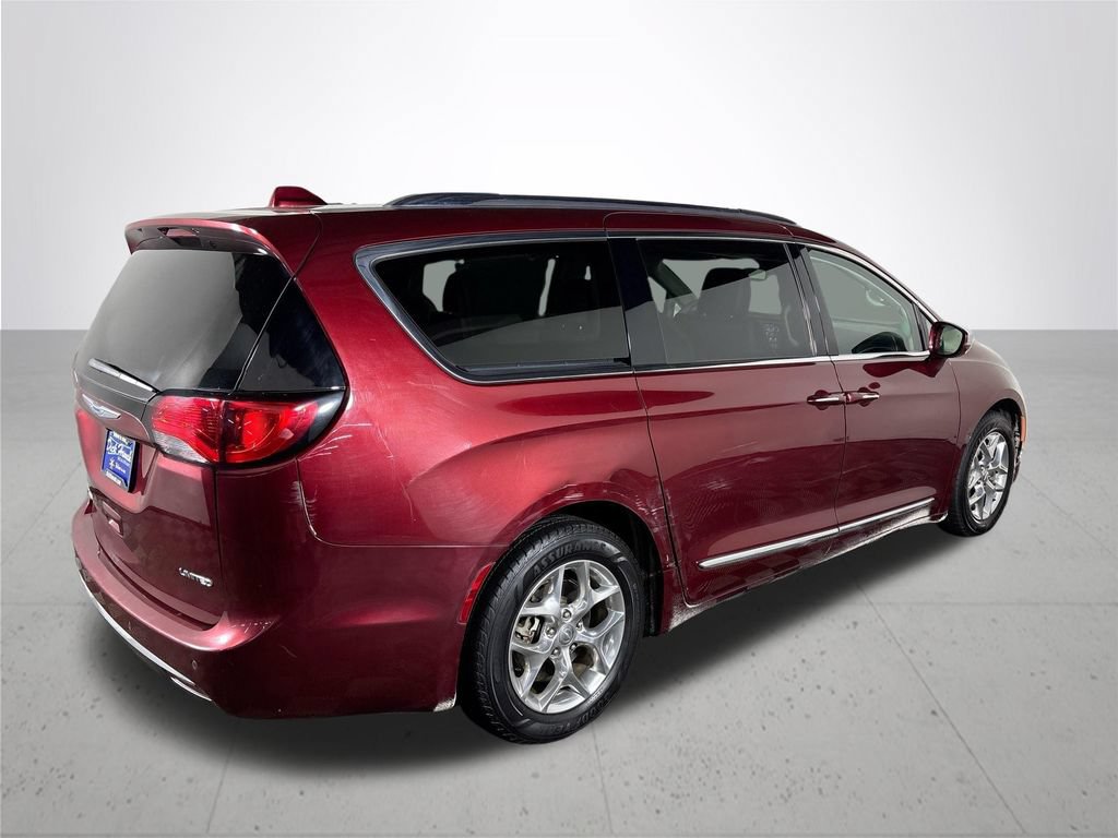 Used 2018 Chrysler Pacifica Limited FWD image 6
