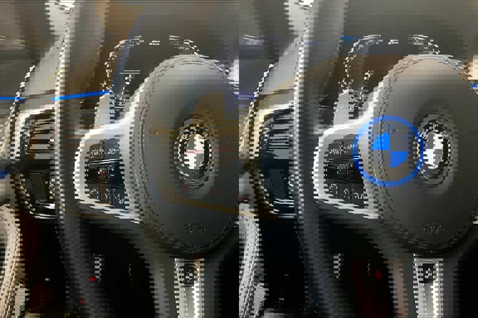 Certified 2023 BMW 530e xDrive w/ Premium Package image 23