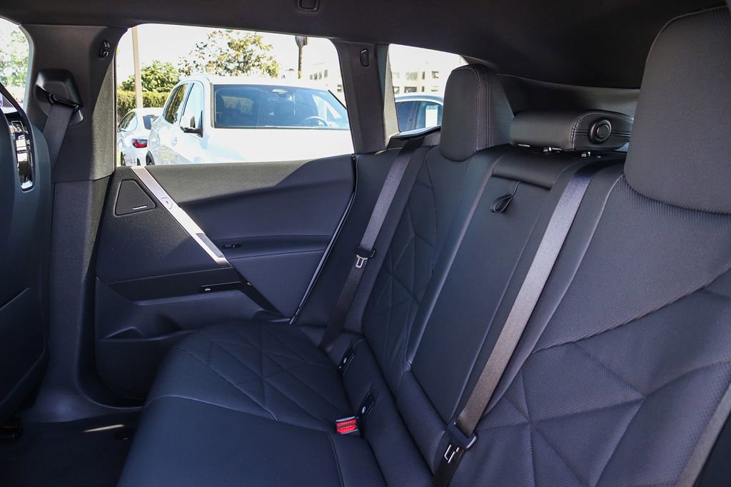 New 2026 BMW iX xDrive45 image 18
