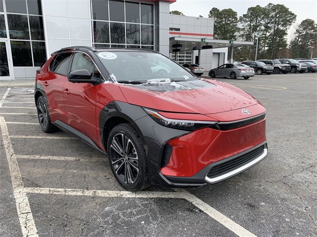 Used 2023 Toyota bZ4X Limited image 2