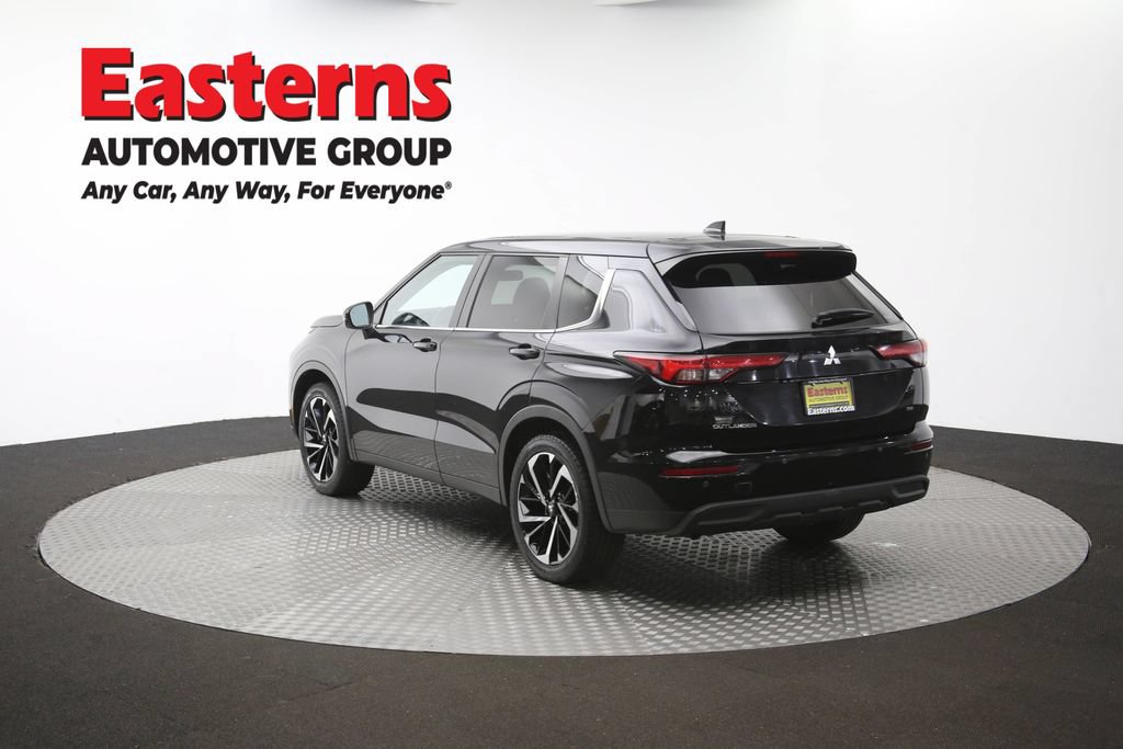 Used 2024 Mitsubishi Outlander SE AWD/4WD image 64