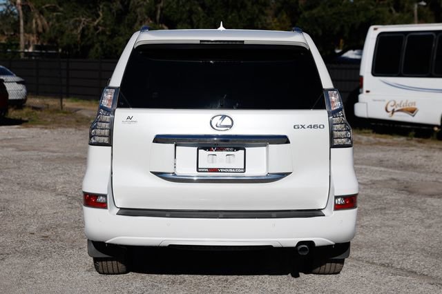 Used 2014 Lexus GX 460 w/ Premium Package image 12