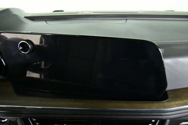 Certified 2025 Chevrolet Suburban High Country image 4