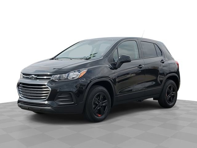 Certified 2022 Chevrolet Trax LS w/ Tint and Cruise Package image 1