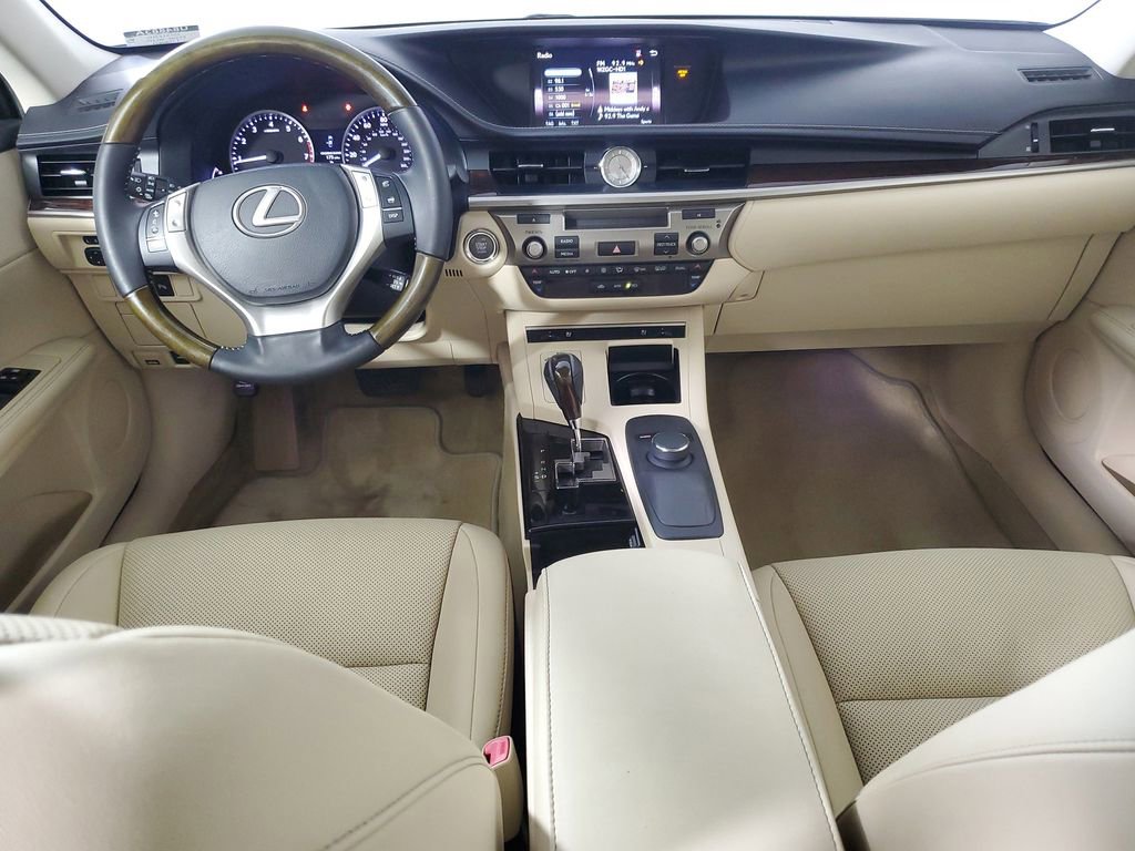 Used 2015 Lexus ES 350 w/ Premium Package FWD image 13