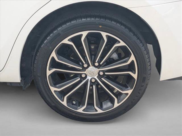 Used 2014 Toyota Corolla S Premium FWD image 22