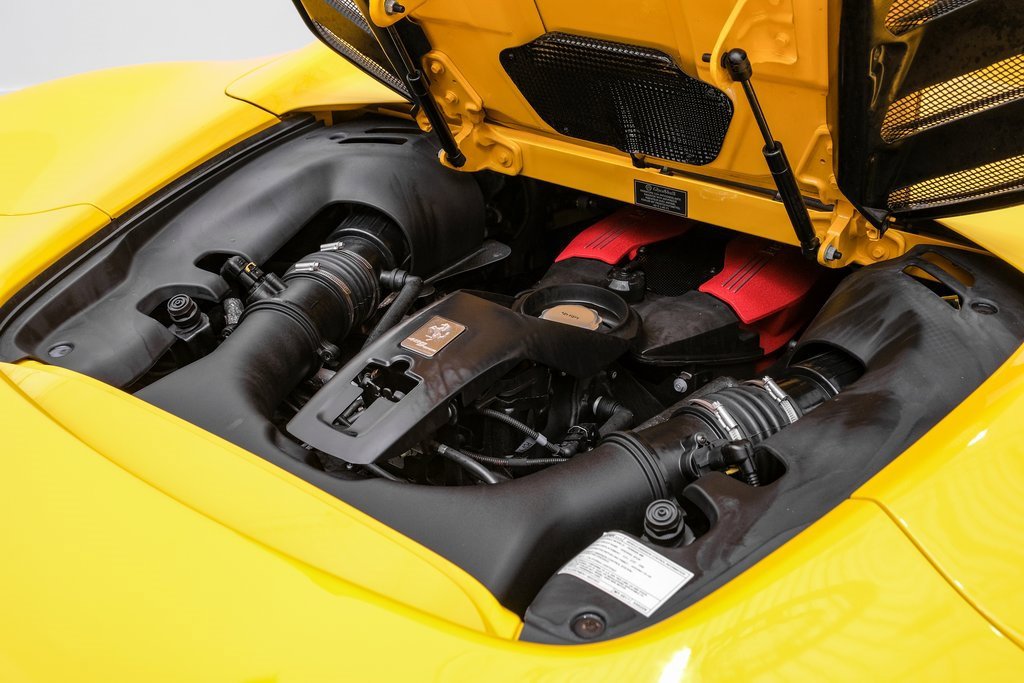 Used 2017 Ferrari 488 Spider image 44