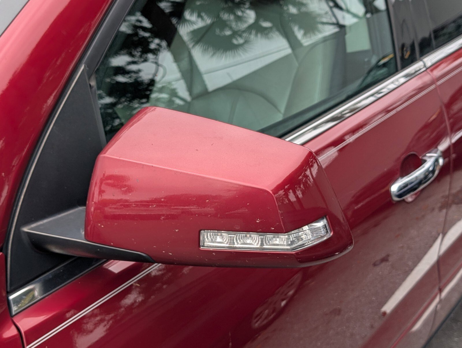 Used 2011 GMC Acadia SLT image 6