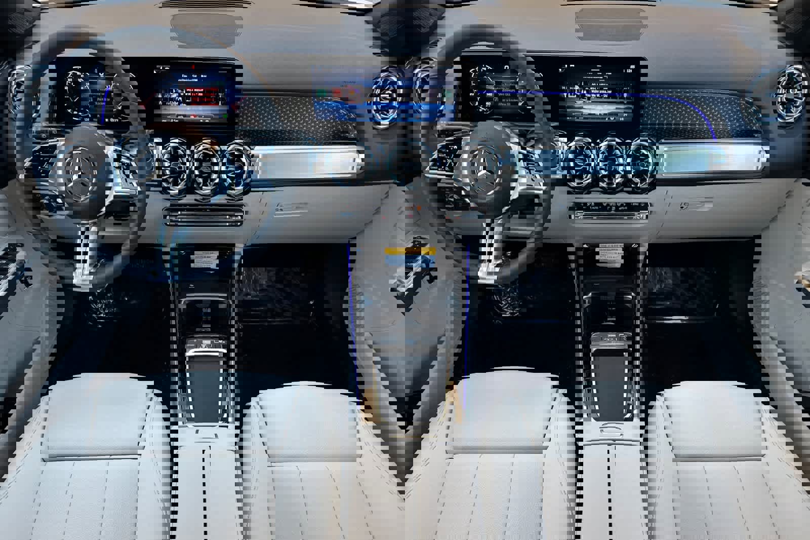 New 2025 Mercedes-Benz GLB 250 image 12