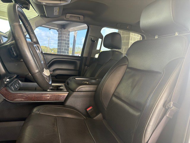 Used 2015 GMC Sierra 1500 SLT w/ SLT Crew Cab Value Package AWD/4WD image 18
