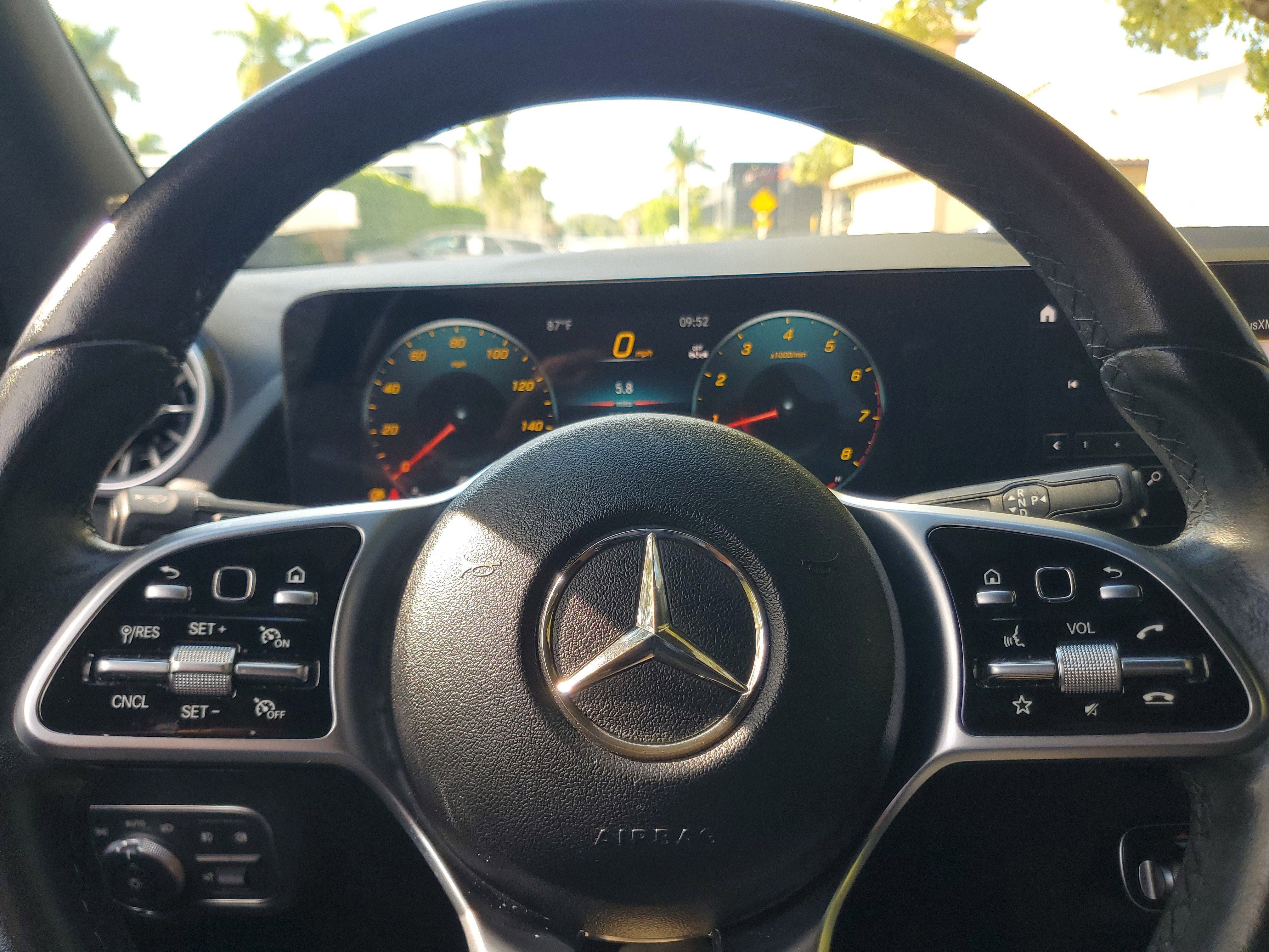 Used 2023 Mercedes-Benz GLA 250 w/ Premium Package image 20