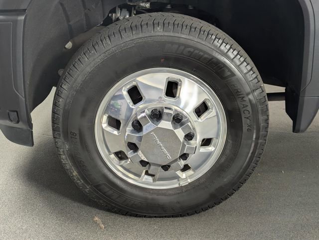 Used 2025 GMC Sierra 3500 Denali Ultimate AWD/4WD image 10