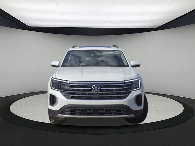 New 2026 Volkswagen Atlas SE image 2