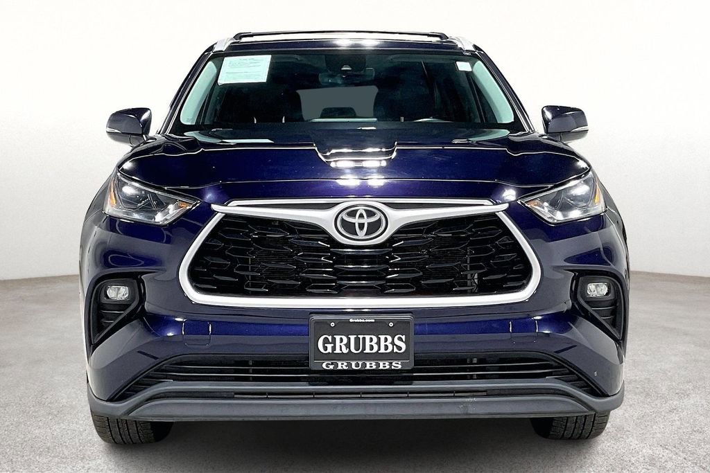 Used 2022 Toyota Highlander XLE image 5
