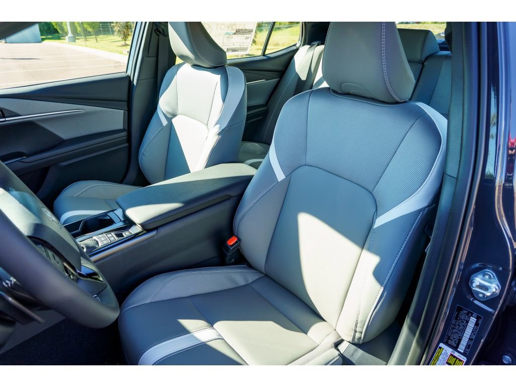 New 2026 Toyota Camry SE image 11