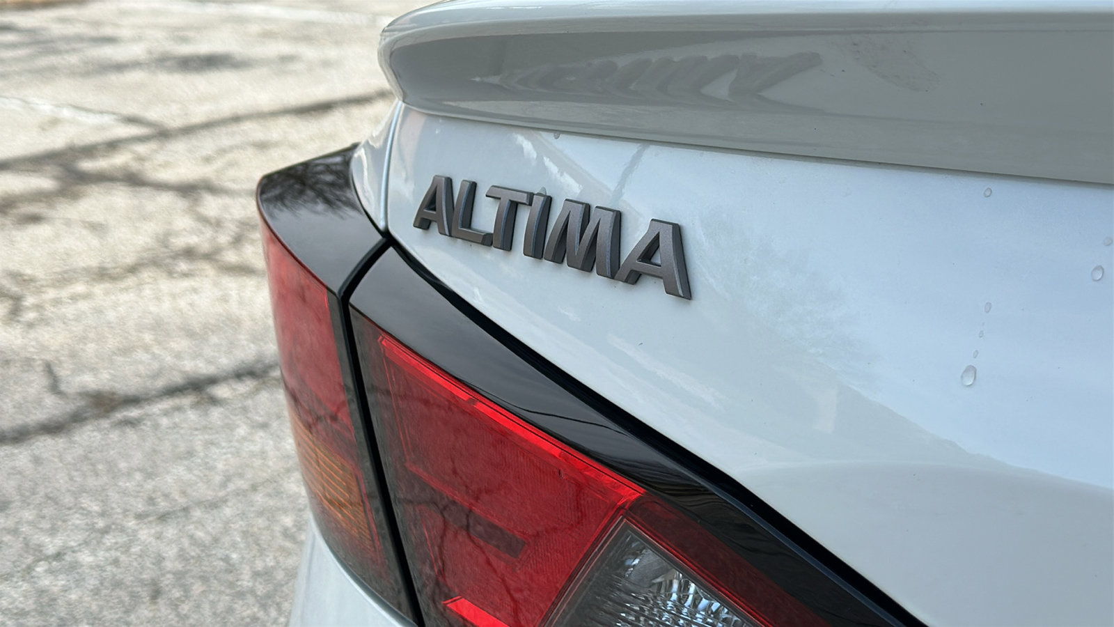 Certified 2023 Nissan Altima 2.5 SR image 9